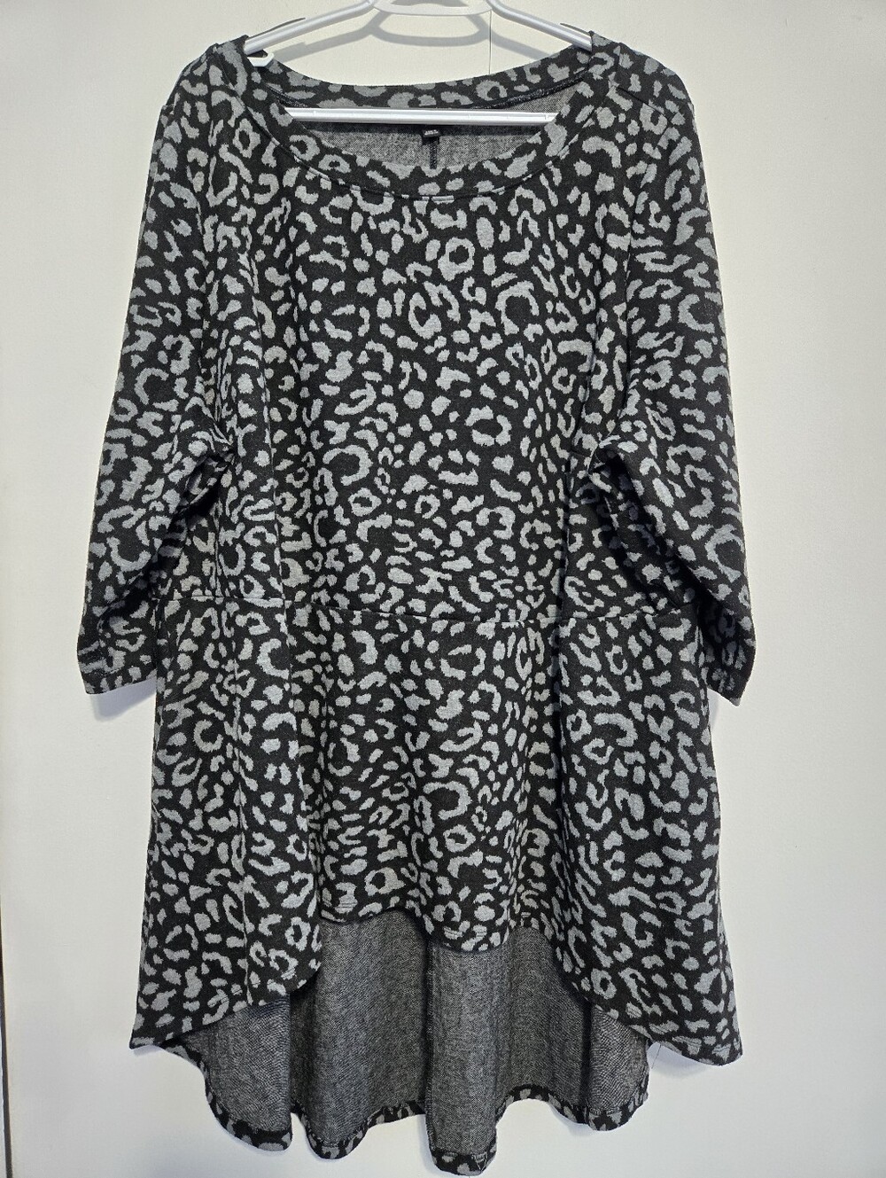 Lane Bryant Leopard‎ Print Tunic Top 26/28 High Low Hem Plus Size